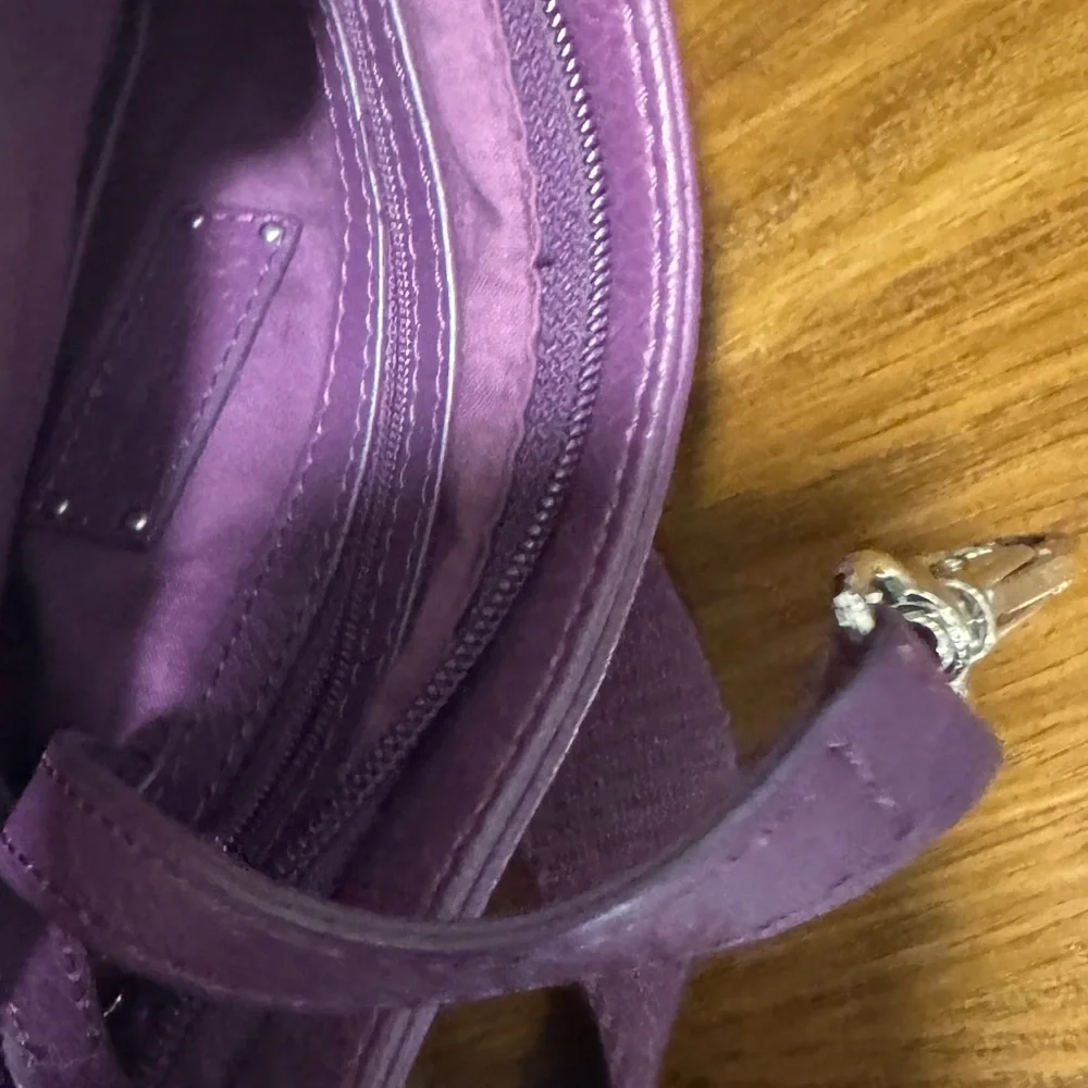Vintage Purple Leather Crossbody Bag - Picture 8 of 12